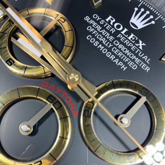 DAYTONA Wall Clock Yellow gold bezel insert and black gray face dial🔥 - Picture 6 of 6